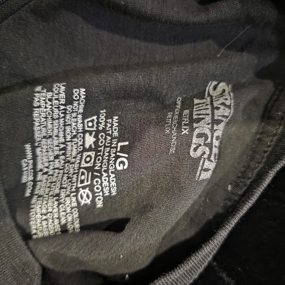 Netflix Stranger Things Black Tee - Picture 3 of 3